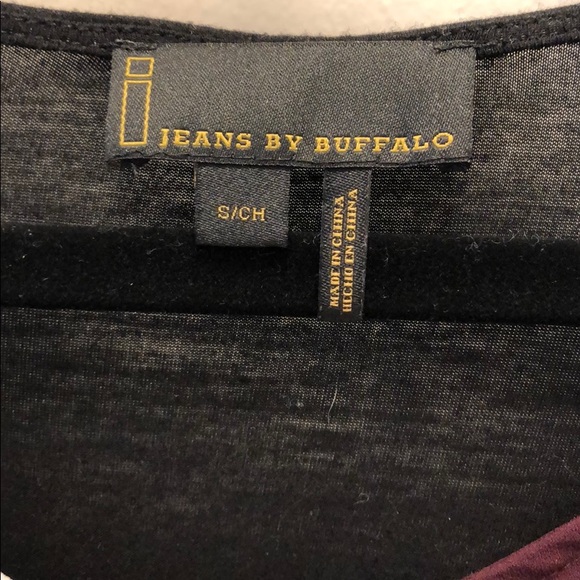 Color Block Top - Picture 6 of 6